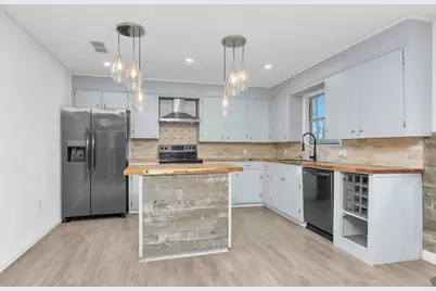 1314 Hooks Street, Crockett, TX 75835 - Photo 11