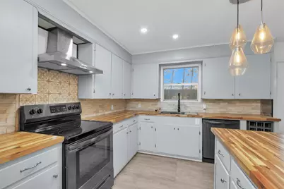 1314 Hooks Street, Crockett, TX 75835 - Photo 13