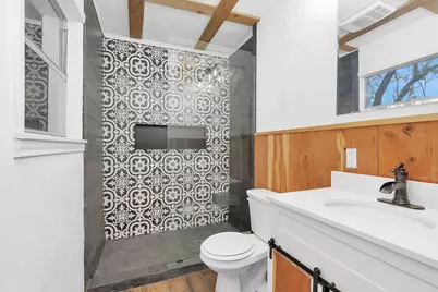 1314 Hooks Street, Crockett, TX 75835 - Photo 17