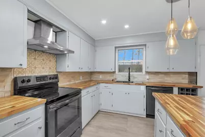 1314 Hooks Street, Crockett, TX 75835 - Photo 13