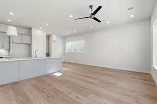 3909 Willowbend Pt Dr, Houston, TX 77025 - Photo 17
