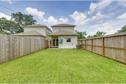 612 E 38th Street, Houston, TX 77022 - Photo 23