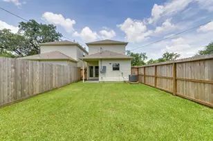 612 E 38th St, Houston, TX 77022 - Photo 23
