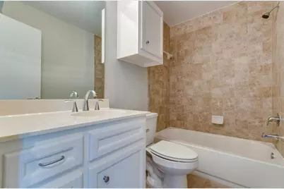 612 E 38th Street, Houston, TX 77022 - Photo 19