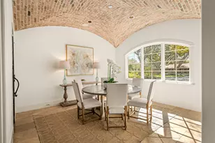 4506 Bryn Mawr Ln, Houston, TX 77027 - Photo 3