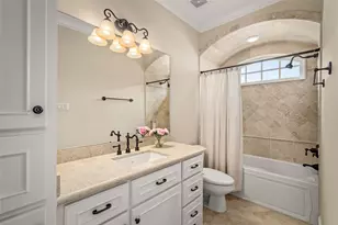 4506 Bryn Mawr Ln, Houston, TX 77027 - Photo 17