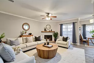 9707 Richmond Ave, Houston, TX 77042 - Photo 3