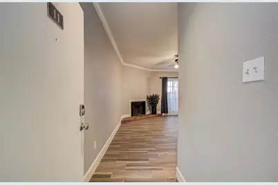 9707 Richmond Avenue #11, Houston, TX 77042 - Photo 5