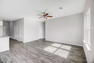 1093 Rd 5102, Cleveland, TX 77327 - Photo 11