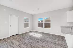 1093 Rd 5102, Cleveland, TX 77327 - Photo 13