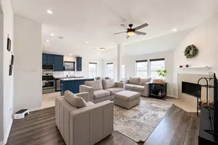 7510 Waterlilly Ln, Pearland, TX 77581 - Photo 17