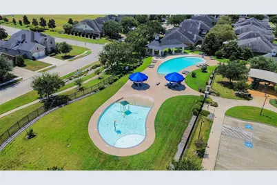 7510 Waterlilly Lane, Pearland, TX 77581 - Photo 39