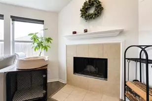 7510 Waterlilly Ln, Pearland, TX 77581 - Photo 15