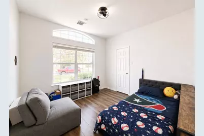 7510 Waterlilly Lane, Pearland, TX 77581 - Photo 13