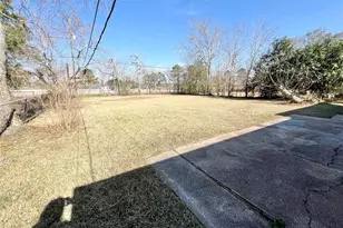 303 Brigadoon Ln, Friendswood, TX 77546 - Photo 21