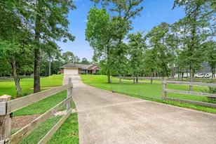 605 Pelican St, Magnolia, TX 77355 - Photo 3