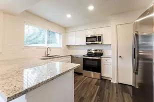 7230 Dew Mist Ln, Houston, TX 77095 - Photo 7