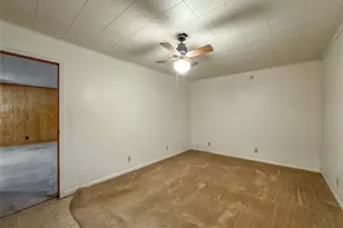 1045 12th St, Dickinson, TX 77539 - Photo 17