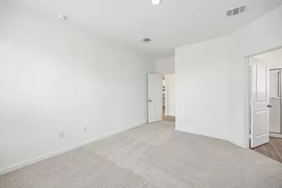 318 Ruby Ford Drive, Cove, TX 77523 - Photo 13