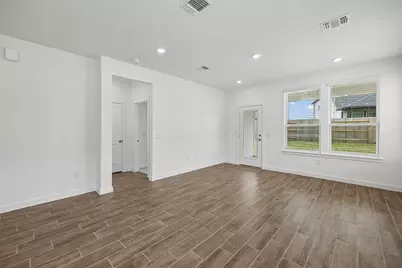318 Ruby Ford Drive, Cove, TX 77523 - Photo 9