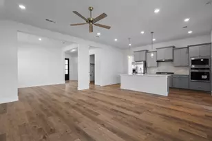 128 Coastal Pr Dr, Waller, TX 77484 - Photo 7