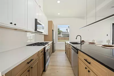 4202 Kewanee Street #B, Houston, TX 77051 - Photo 15