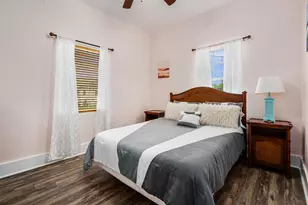 2015 37th St, Galveston, TX 77550 - Photo 23