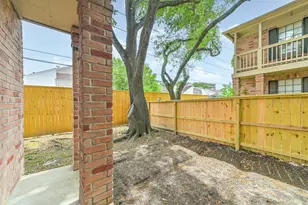 2255 Braeswood Park, Houston, TX 77030 - Photo 1