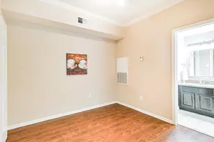 2255 Braeswood Park, Houston, TX 77030 - Photo 7