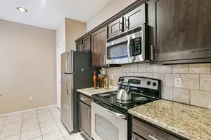 2255 Braeswood Park, Houston, TX 77030 - Photo 9