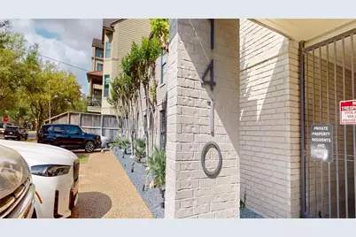 1410 Hyde Park Boulevard #104, Houston, TX 77006 - Photo 3