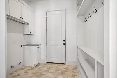4817 Kingfisher Drive, Houston, TX 77035 - Photo 19