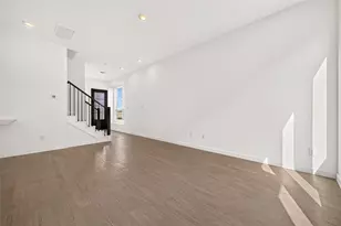 2212 Via Vicky Rd, Houston, TX 77051 - Photo 7