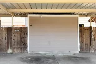 6551 S Briar Bayou Dr, Houston, TX 77072 - Photo 23