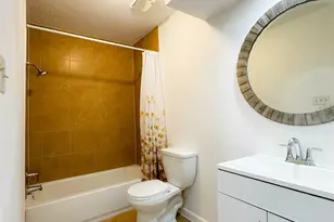 6551 S Briar Bayou Dr, Houston, TX 77072 - Photo 19