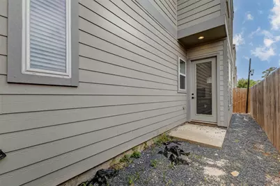5705 Elysium Street, Houston, TX 77091 - Photo 17