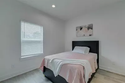 5705 Elysium Street, Houston, TX 77091 - Photo 13