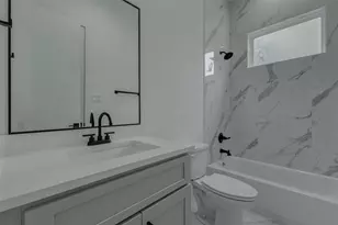 5705 Elysium St, Houston, TX 77091 - Photo 7