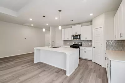 12030 Shining Lake Drive, Baytown, TX 77523 - Photo 5
