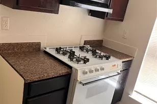 5415 Ridgemont Pl, Houston, TX 77053 - Photo 1