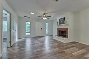 903 Commanche Rd, Conroe, TX 77316 - Photo 5