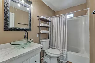 903 Commanche Rd, Conroe, TX 77316 - Photo 13