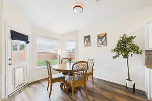 6009 Village Grove Dr, Pearland, TX 77581 - Photo 17