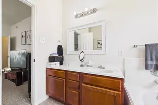 6009 Village Grove Dr, Pearland, TX 77581 - Photo 23