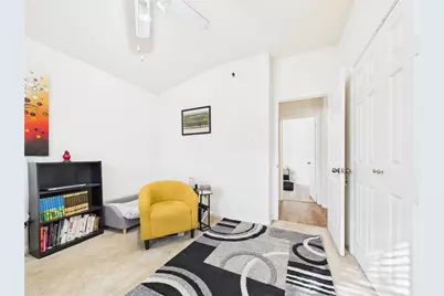 6009 Village Grove Drive, Pearland, TX 77581 - Photo 9