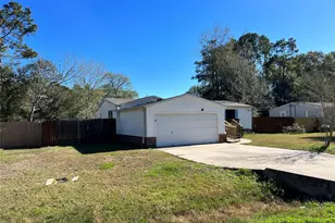 16105 Lone Star Ranch Dr, Conroe, TX 77302 - Photo 3