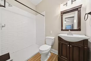 4618 McKinney St, Houston, TX 77023 - Photo 9