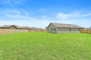 12403 Wild Strawberry Rd, Houston, TX 77038 - Photo 31