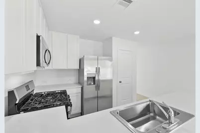 12403 Wild Strawberry Rd, Houston, TX 77038 - Photo 9