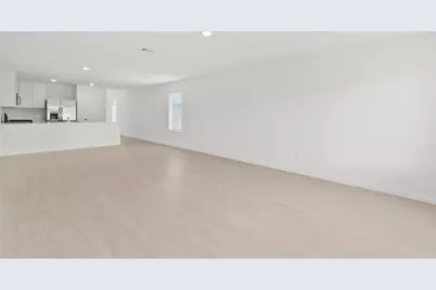 12403 Wild Strawberry Rd, Houston, TX 77038 - Photo 15